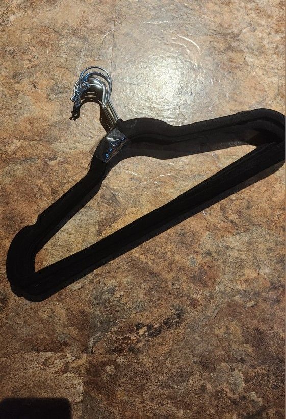 Velvet Hangers- 10 Pack