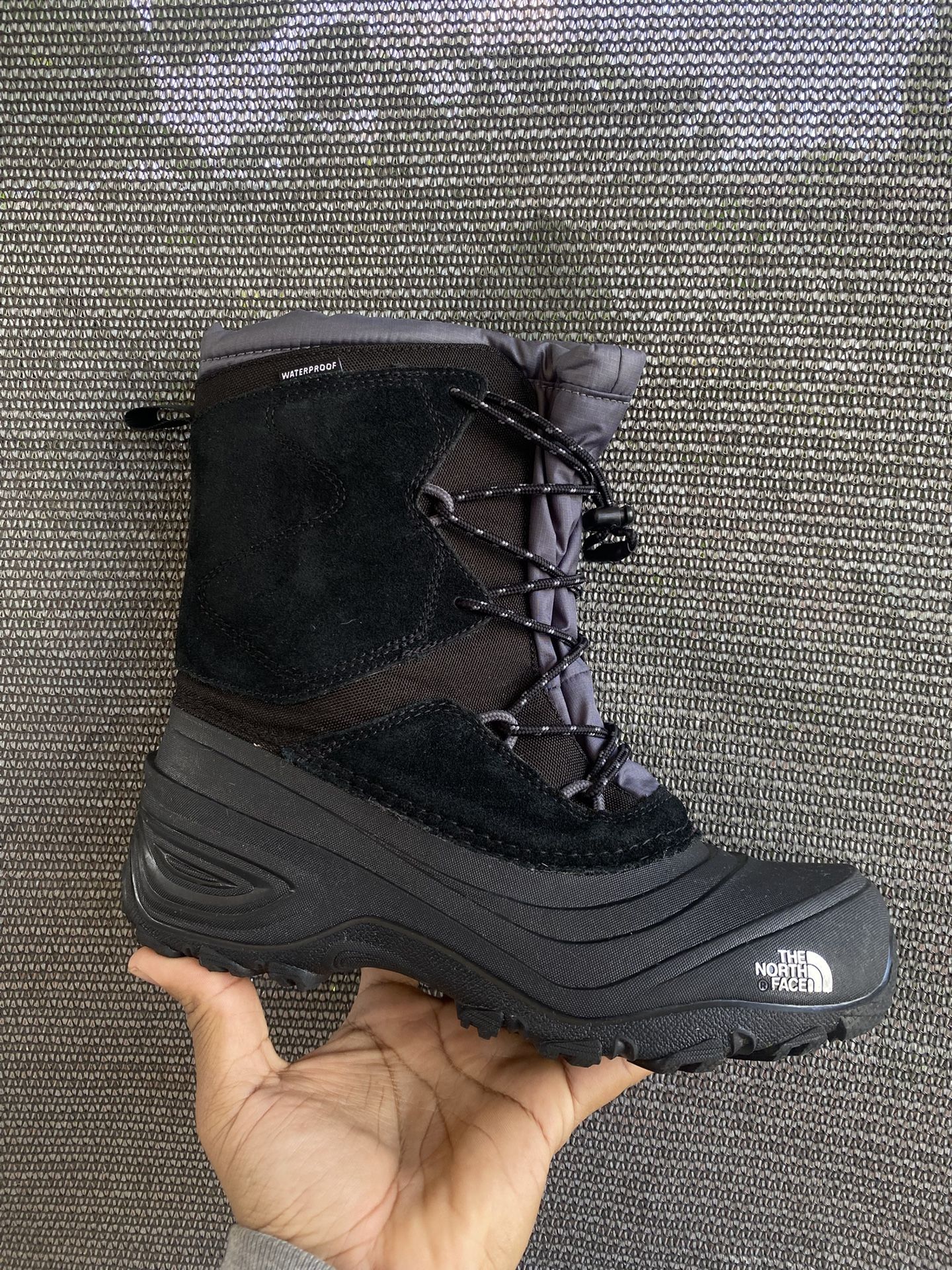 The North Alpenglow black