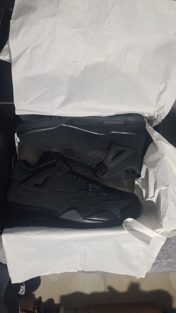 Jordan 4 Black Cat 2025