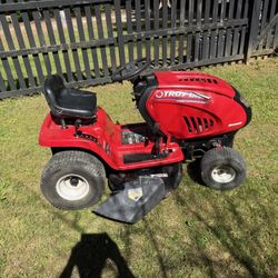 Troy Bilt 42” Riding Mower 