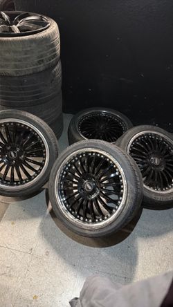 Used 18” wheels 5xx114.3