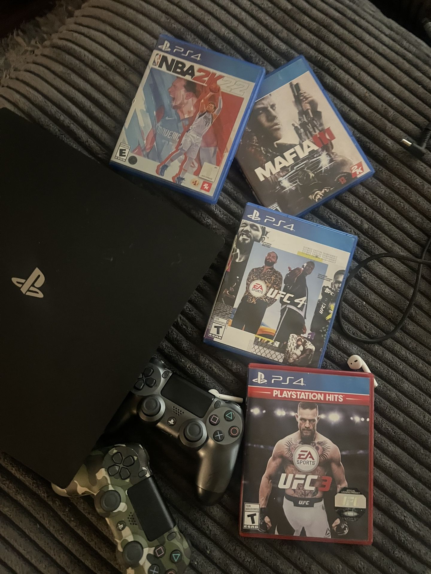 PS4 With Games