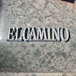 El CAMINO Emblem, Parts