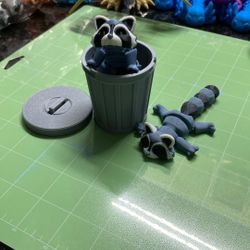 3D Printed Raccoon Trash Can Duo – 2 Articulated Raccoons with Trash Bin and Lid – Cute Desk Decor Set