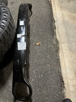 OEM NEW GM 2002-2009 Chevrolet trailblazer front bumper reinforcement bar $150