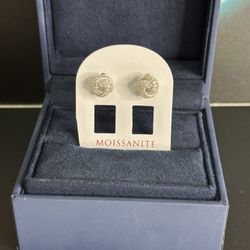 Sterling Silver Earrings W/moissanite 