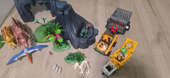 Playmobil Dinosaurs