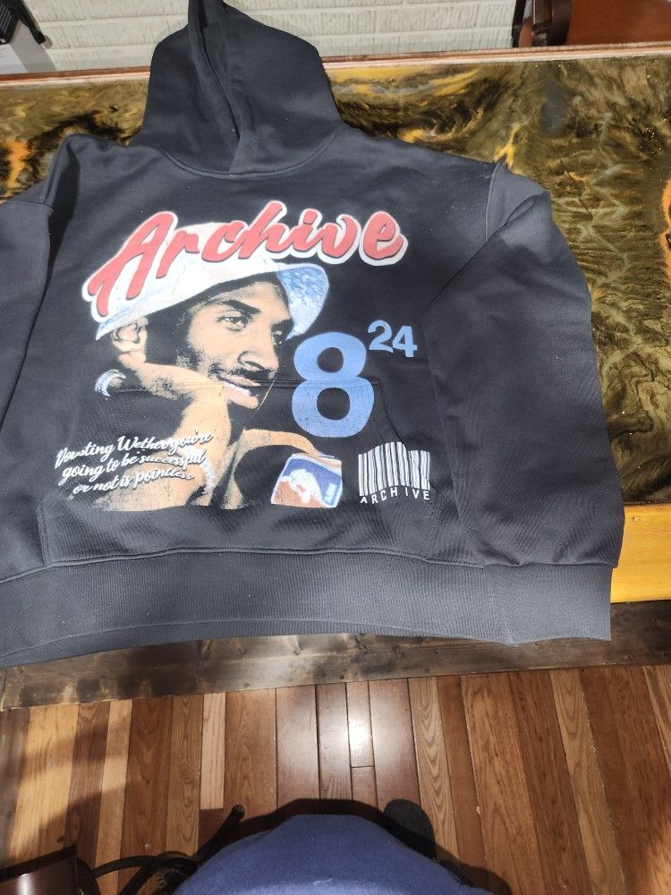 Kobe Hoodie