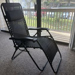 Outdoor, Adjustable Zero Gravity Folding Reclining Lounge Chair with Pillow