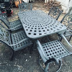 Cast iron patio set