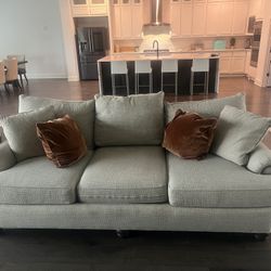 Huntington hill Brand Couch