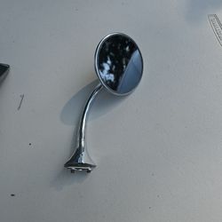 Vintage-style round side-view mirror