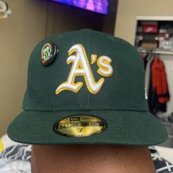 Fitted hat Size 7