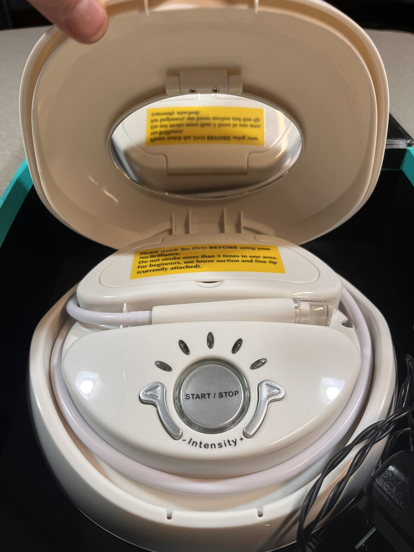 Professional In-Home Microdermabrasion Machine