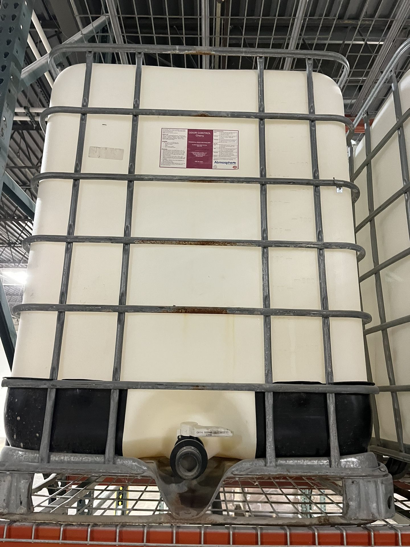 IBC Tank with Steel Pallet