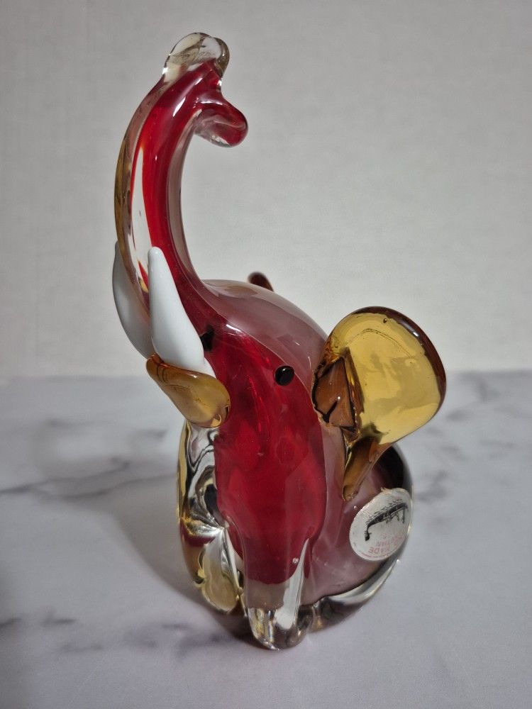 Vintage J.I. Co. Venetian Glass Elephant