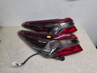 Left tail light halogen toyota camry 2021 2022 2023 2024