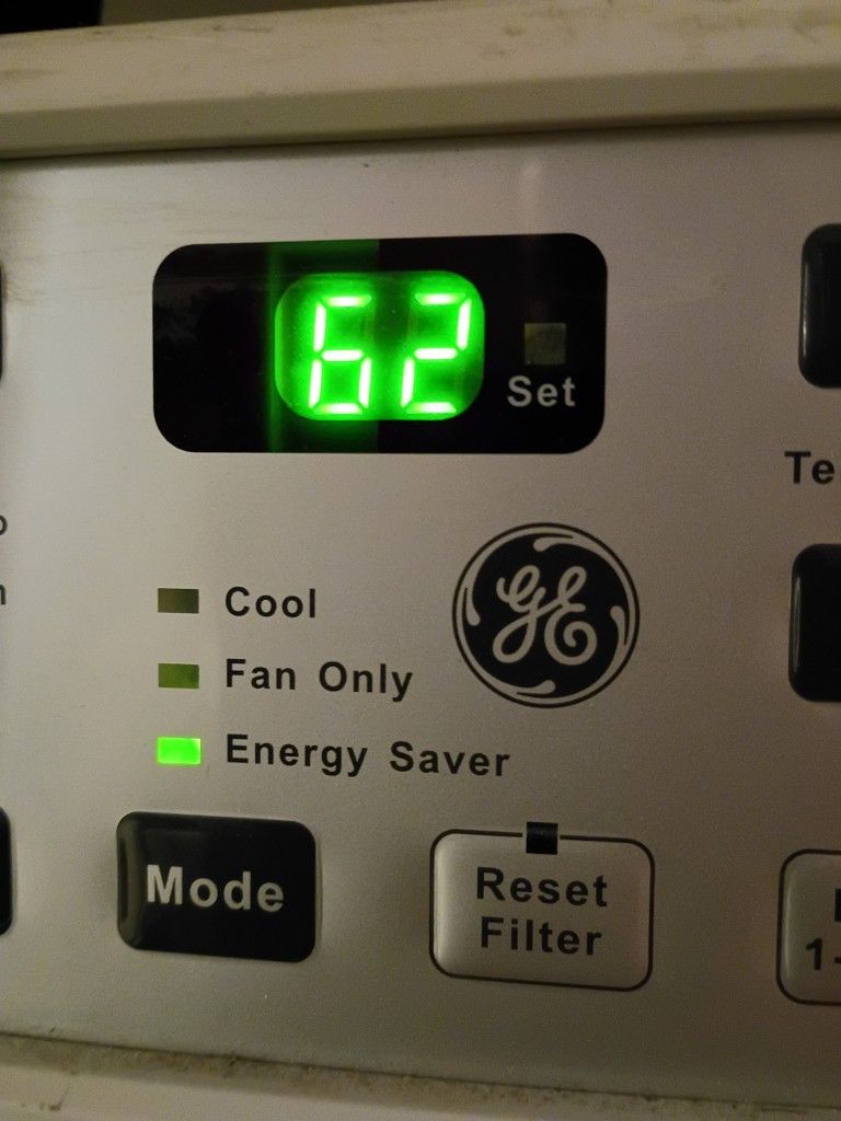 All Digital GE6000 BTU Energy Efficient Air Conditioner