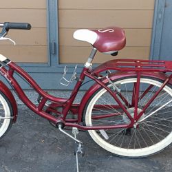 Schwinn Classic Beach Cruiser 