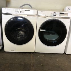 Samsung He Front Load Washer And Gas Dryer Set In White Stackable 