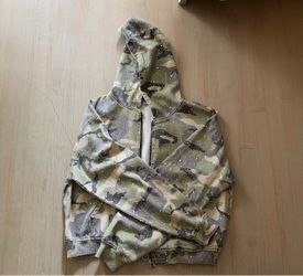 Vale camo zip up