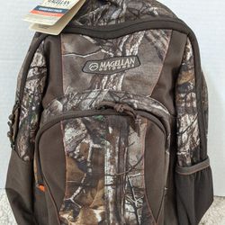 Camo. Backpack / Shoes