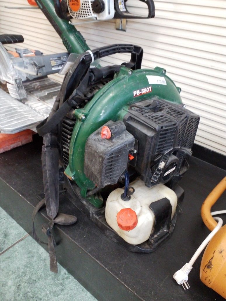 ECHO Gas Leaf Blower