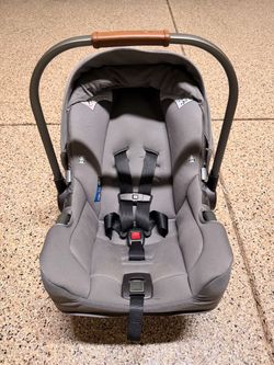 Nuna Infant Car Seat