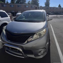 2011 Toyota Sienna