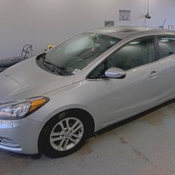 2015 Kia forte Hatchback 