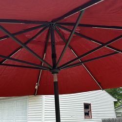 10’ Solar Lighted Umbrella 