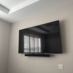 Large 70 Inch Flat Screen TV + Soundbar – Excellent Condition