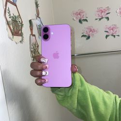 iPhone 16 Plus 