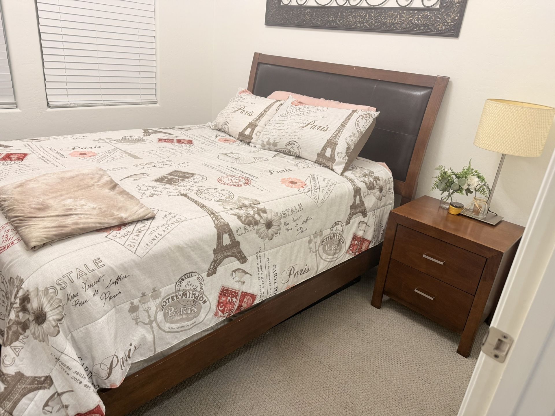 Queen Bedroom Set