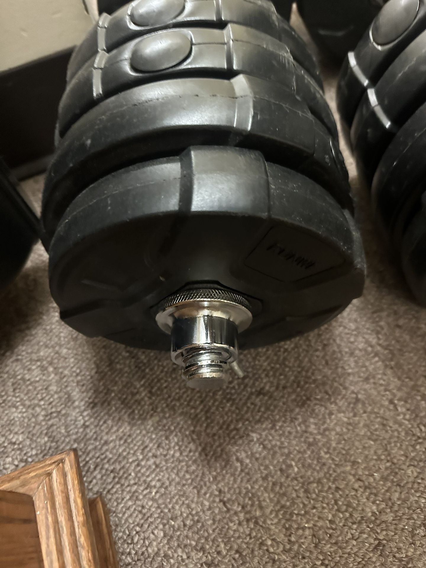 Adjustable Dumbbell