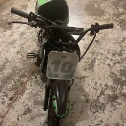 11O Dirt Bike