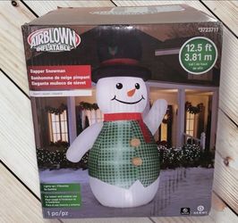 Gemmy 12.5ft Dapper Snowman Christmas Inflatable