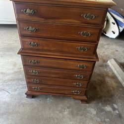 Drawer Chest 