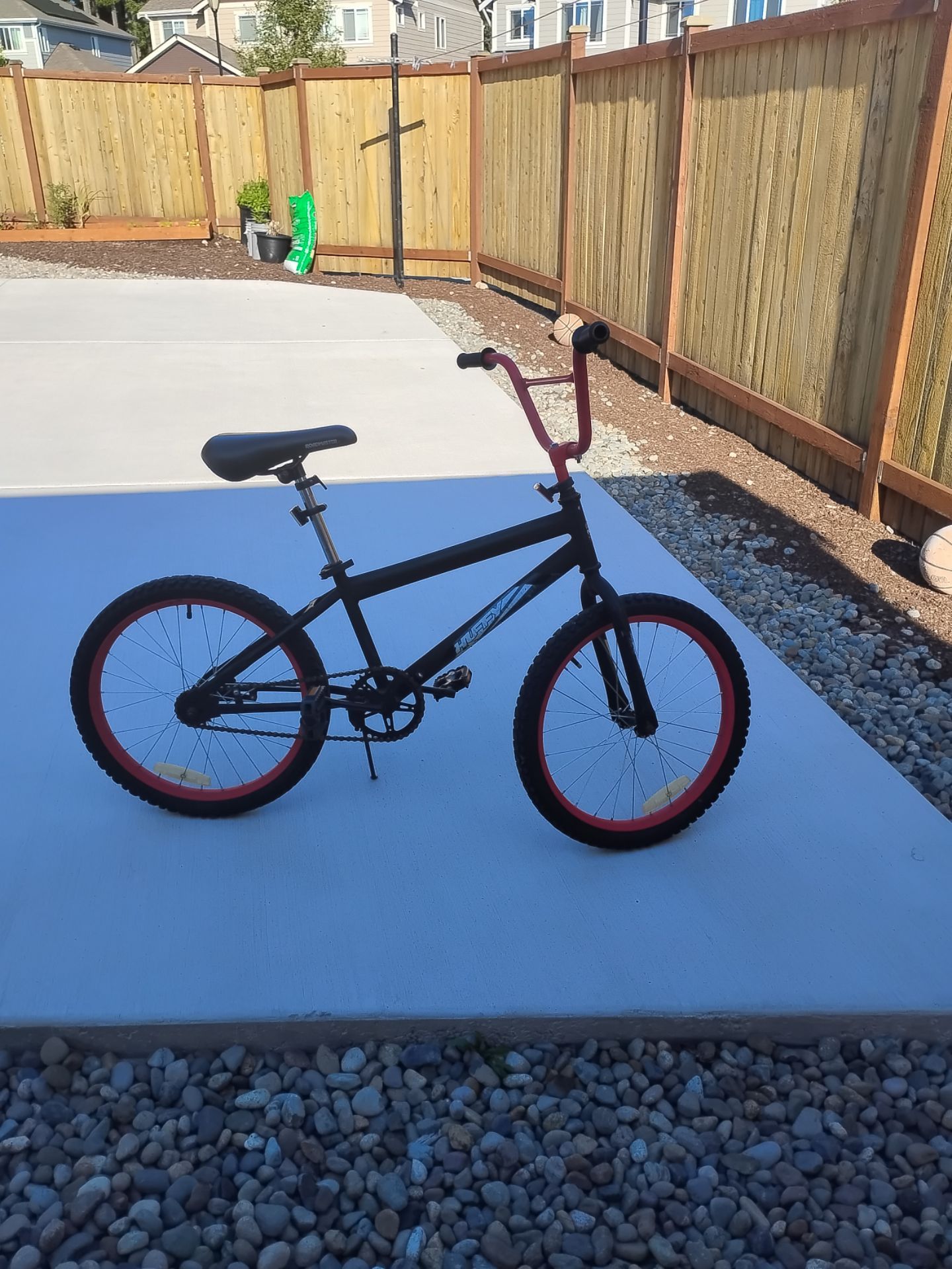 Huffy bike red color