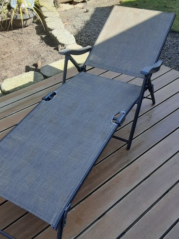 Deck Chair/lounge