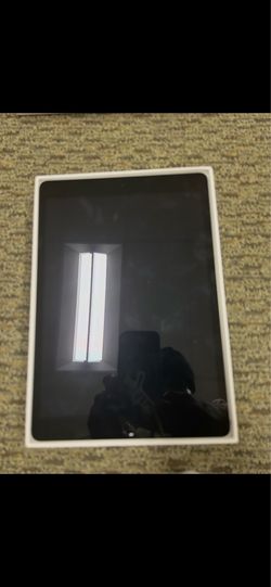 NEW IPAD A16 400$$