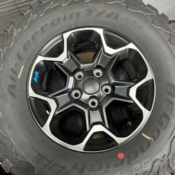 Jeep Wrangler Rubicon Wheels & Tires
