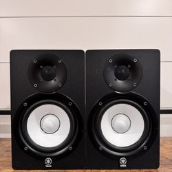 YAMAHA HS5s (NO INTERFACE NEEDED!)