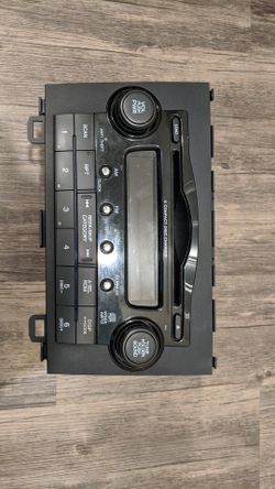2007-2011 Honda CR-V Radio 6 disc changer