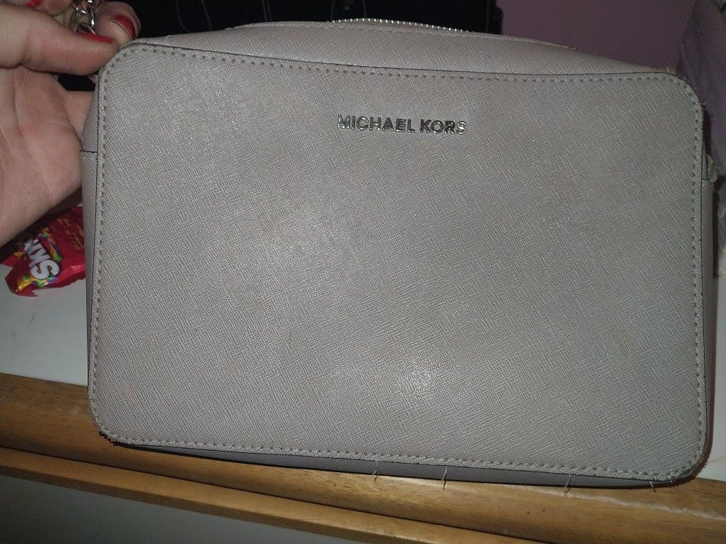 Michael Kors Cross Body Purse