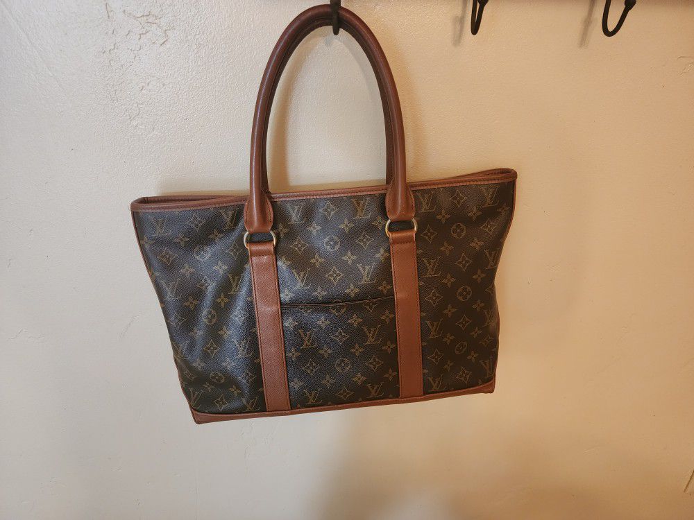 Louis Vuitton Tote Bag 
