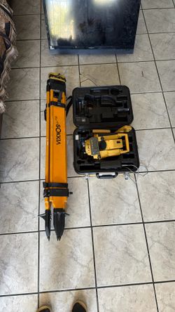 Topcon GTS Total Station Surveying Kit with Sokkia Tripod
