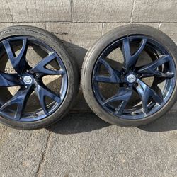 Two 19x10 inch rear wheels Nissan 370z rims 5 on 4.5 lugs fits others 