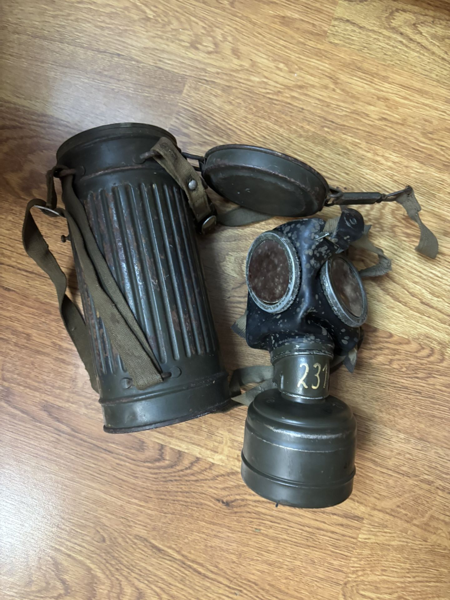 WWII German GM38 Gas Mask