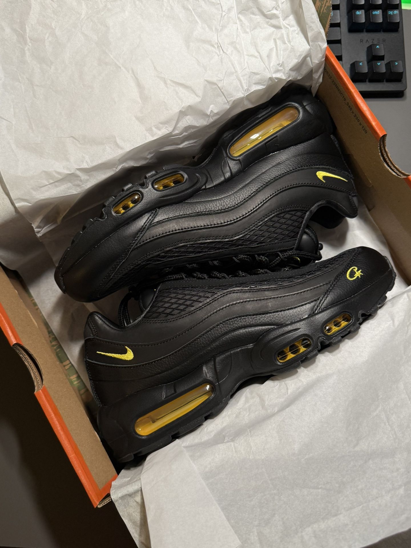 BRAND NEW NIKE X CORTEIZ HONEY BLACK SIZE 10.5